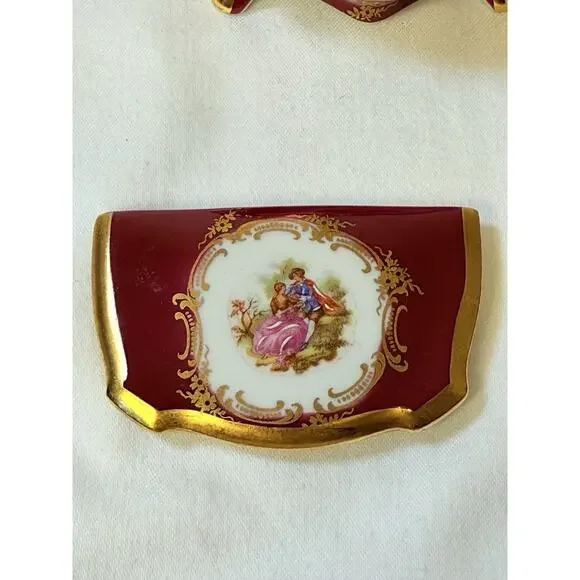 Vtg Porcelain SA Limoges Courting Couple Burgundy &Gold Trinket Box